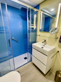 Bathroom with rainfall shower